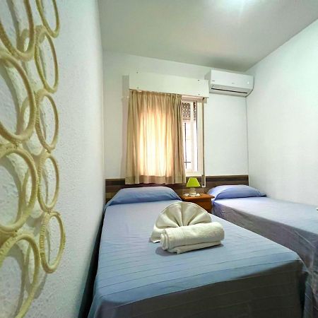 Relax , Sun And Beach Malaga Ngoại thất bức ảnh