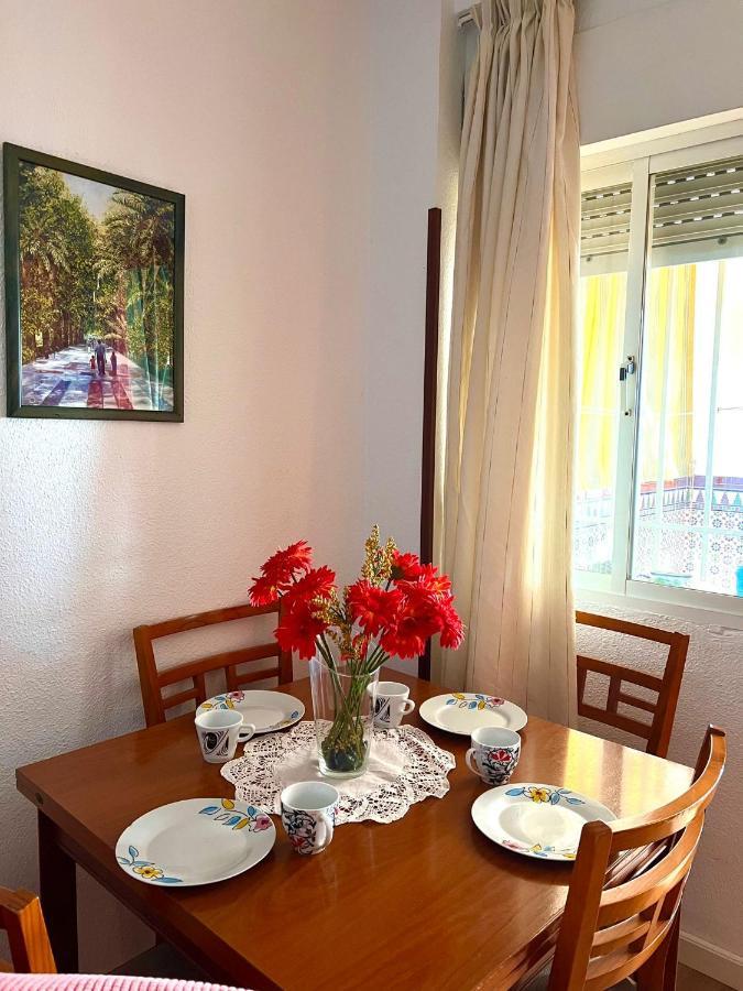 Relax , Sun And Beach Malaga Ngoại thất bức ảnh